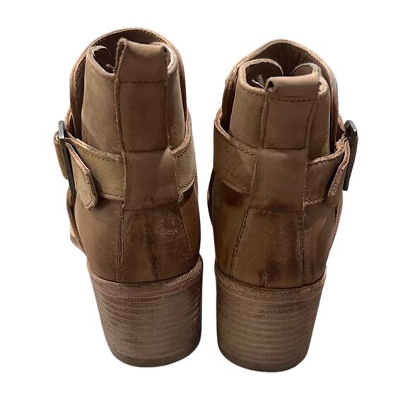 Free People Back Loop Leather Ankle Boots Tan Western Boho Chic, size 6 (36) - Picture 8 of 10